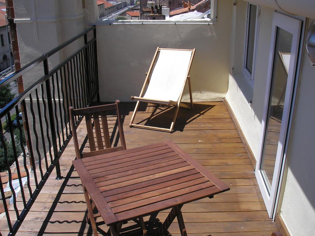 Hotel Jaures Toulon Buitenkant foto